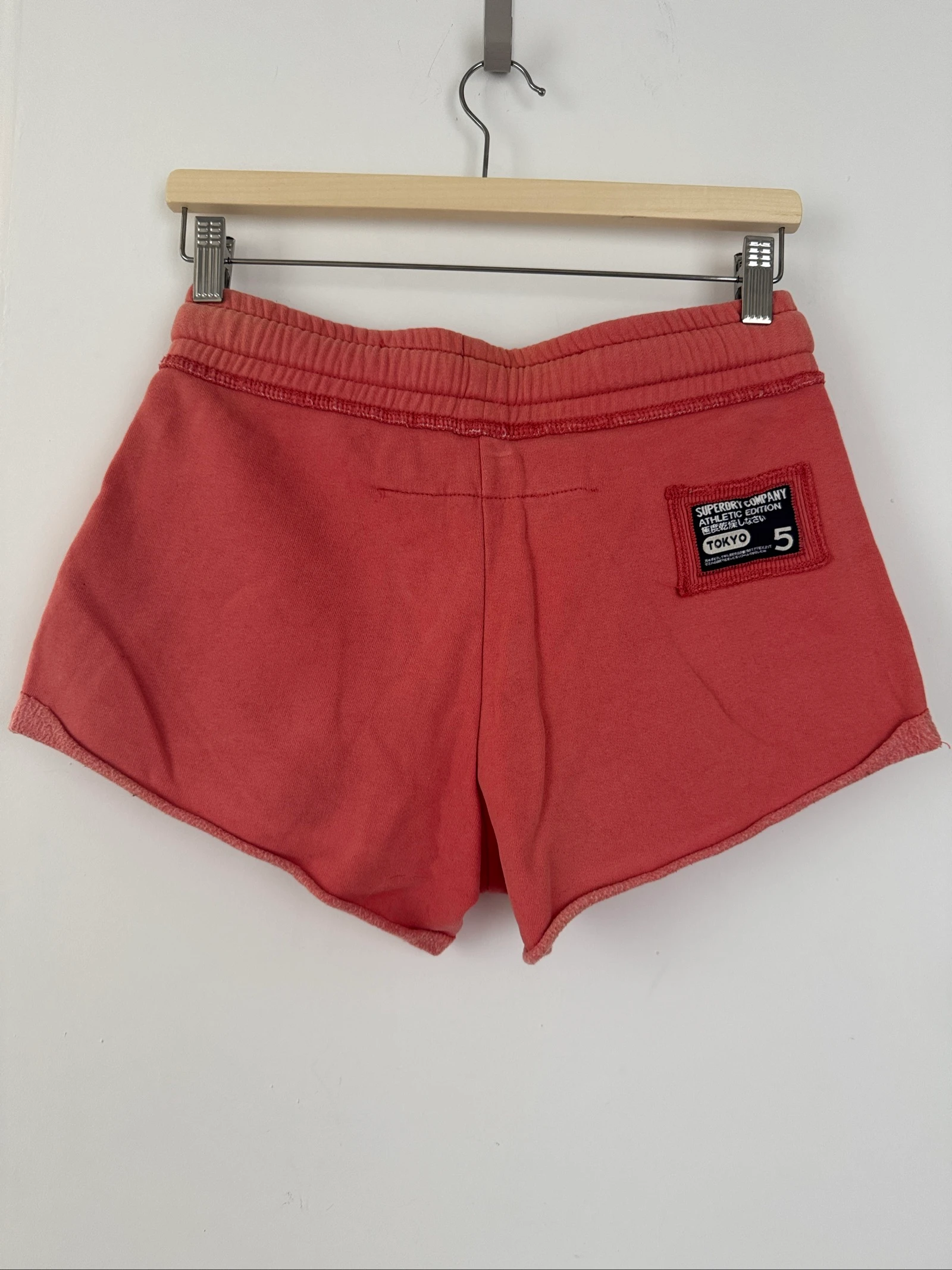 Shorts curtos Superdry rosa coral – Tamanho PP – photo 2